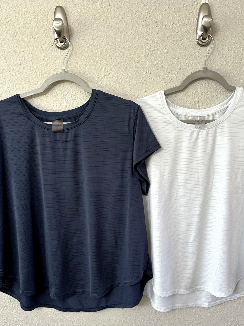 Set of 2 CALIA by Carrie Underwood Short Sleeve Performance Tees in Navy and Whi